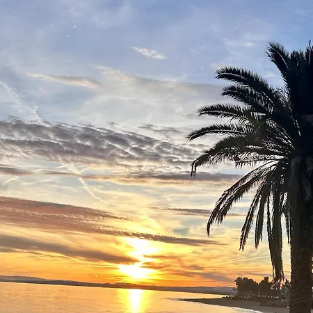 Olas De Calma Peaceful Retreat 埃斯特波纳