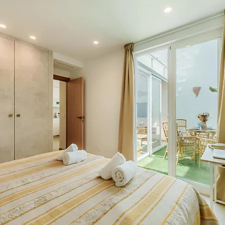 公寓 Olas De Calma Peaceful Retreat 埃斯特波纳