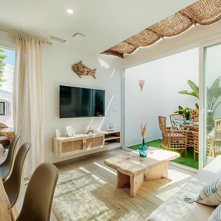 Olas De Calma Peaceful Retreat 埃斯特波纳