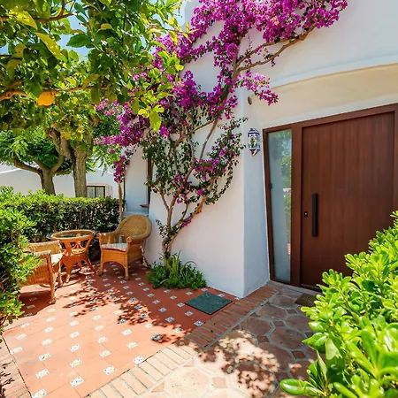 Апартаменти Olas De Calma | Peaceful Retreat Естепона